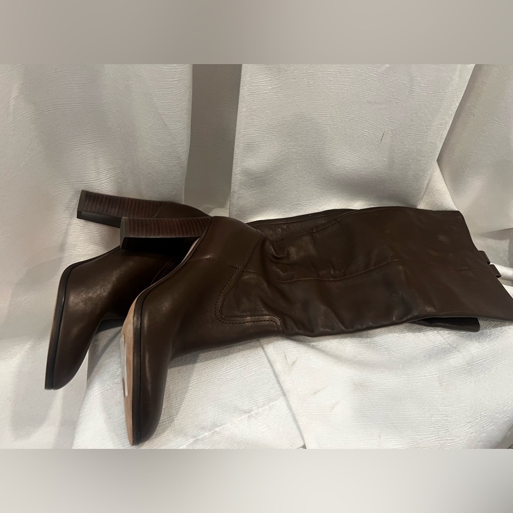 Veronica Beard
Vesper Wide Calf Leather Knee Boots - Picture 9 of 10